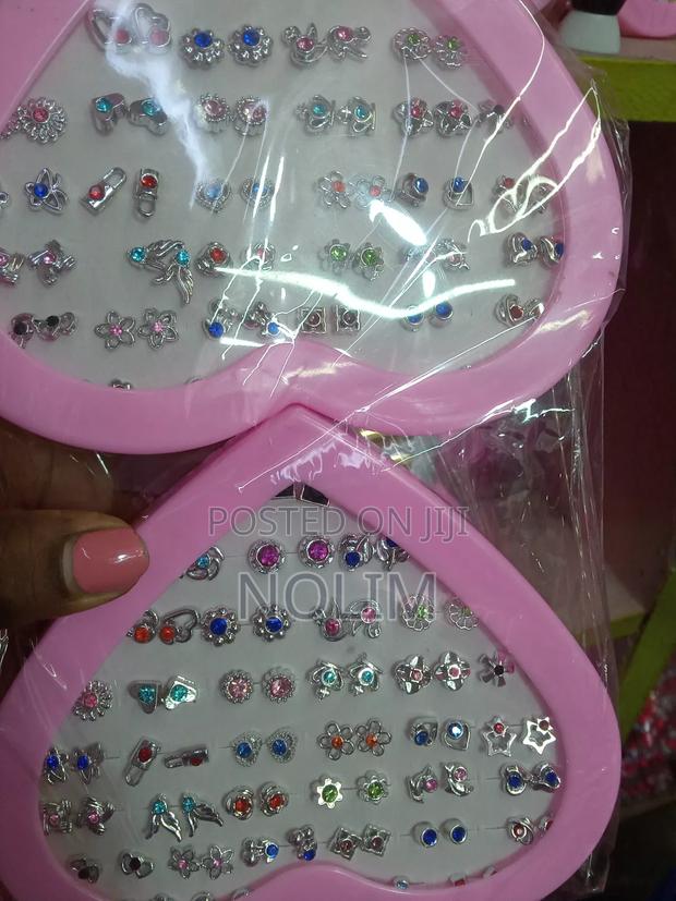 Plastic Earrings - thumbnail 4