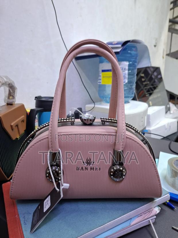 Valentine Offer on Handbags - main view