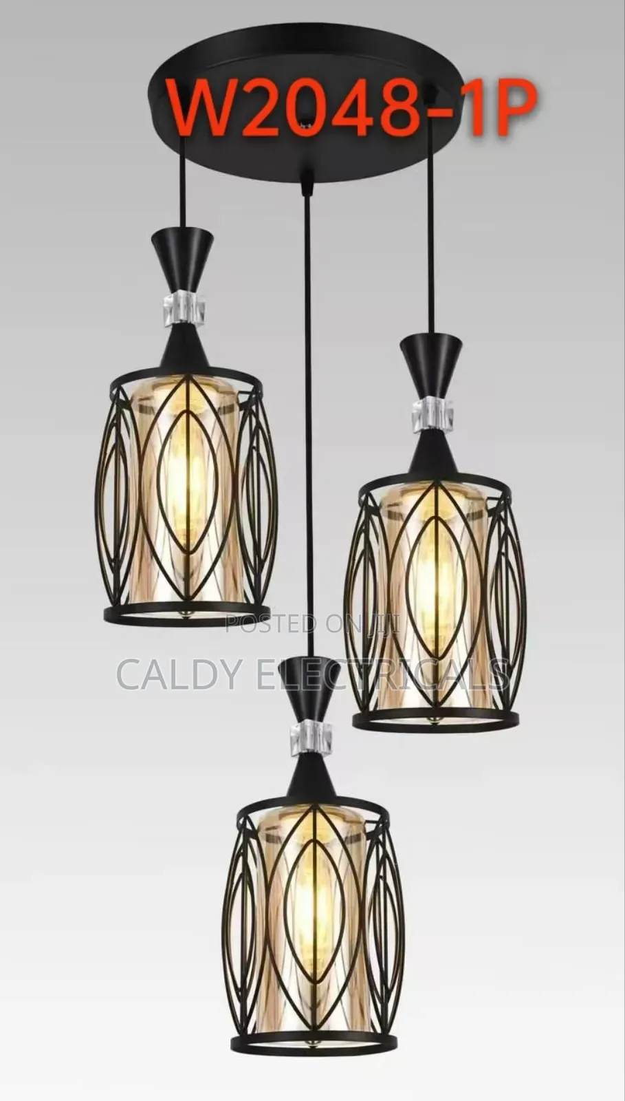 Vintage Black Metal Three-Light Pendant Light Fixture Lh4