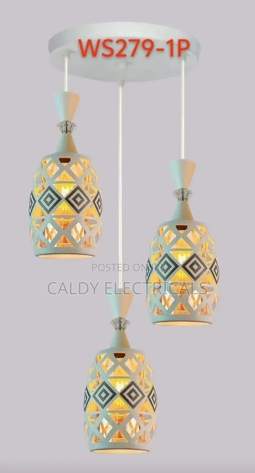 Nordic-Style 3-Light Metal Pendant Light Fixture Fe3