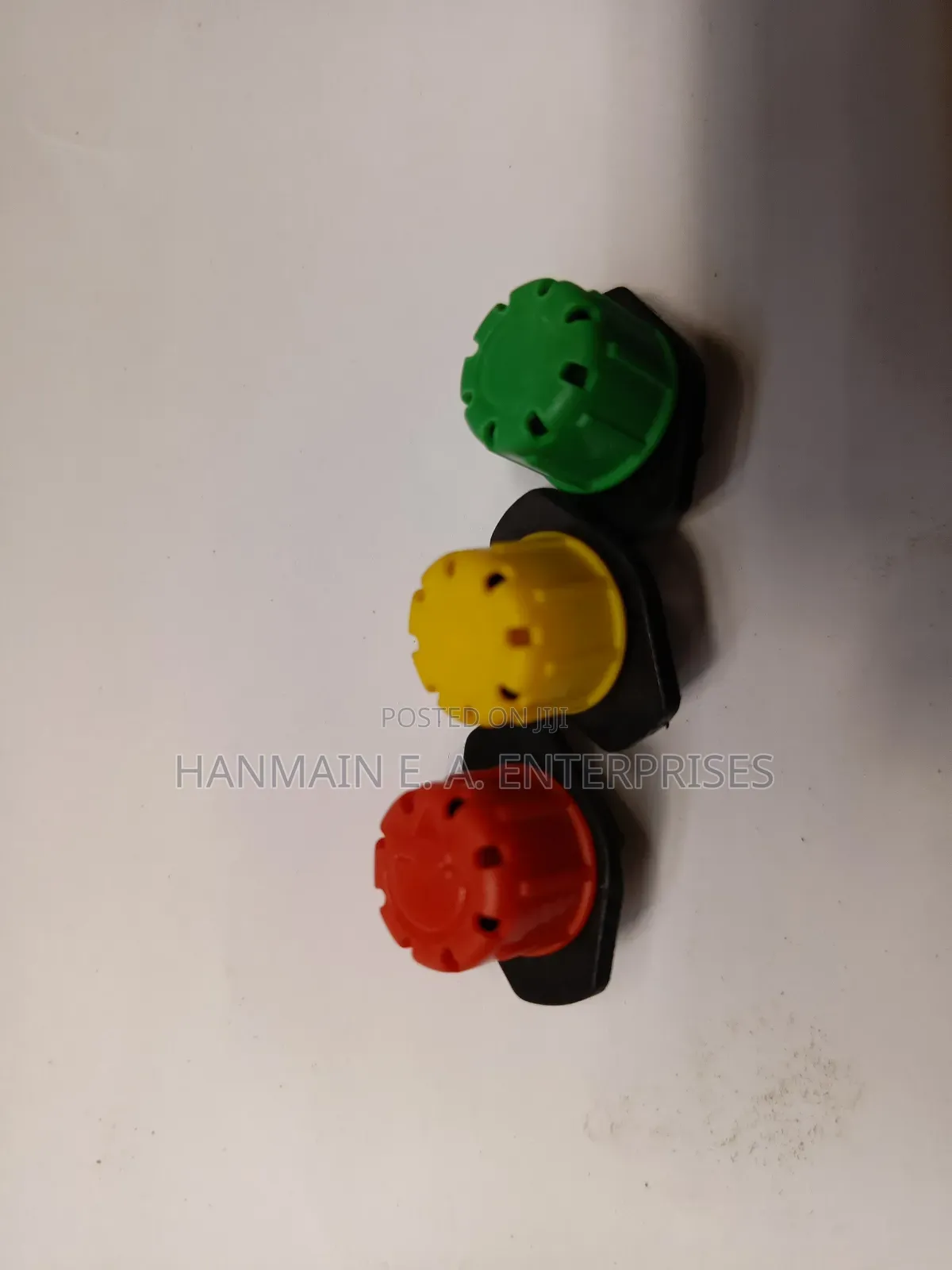 Irrigation Button Dripers/Emitters (500 Pcs) Packet