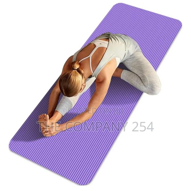 Quality Water Proof Soft Plain Grip Enhanced Yoga Mat - thumbnail 4