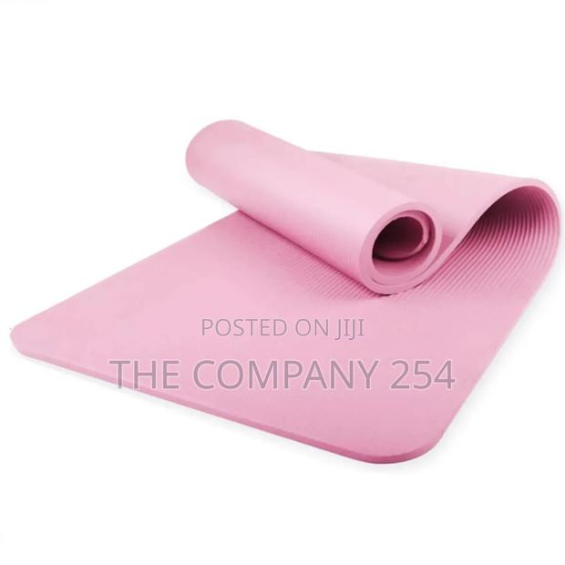 Quality Water Proof Soft Plain Grip Enhanced Yoga Mat - thumbnail 5