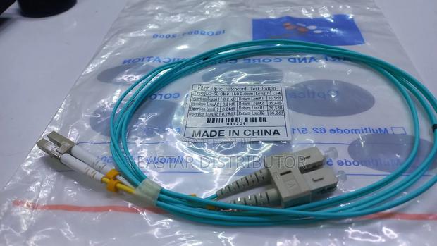 Fibre Optic Patchcord Lc-Sc Om3 1.5 M Multi-Mode