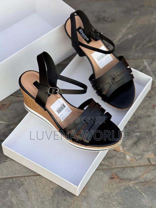 Anklet Wedge - main view