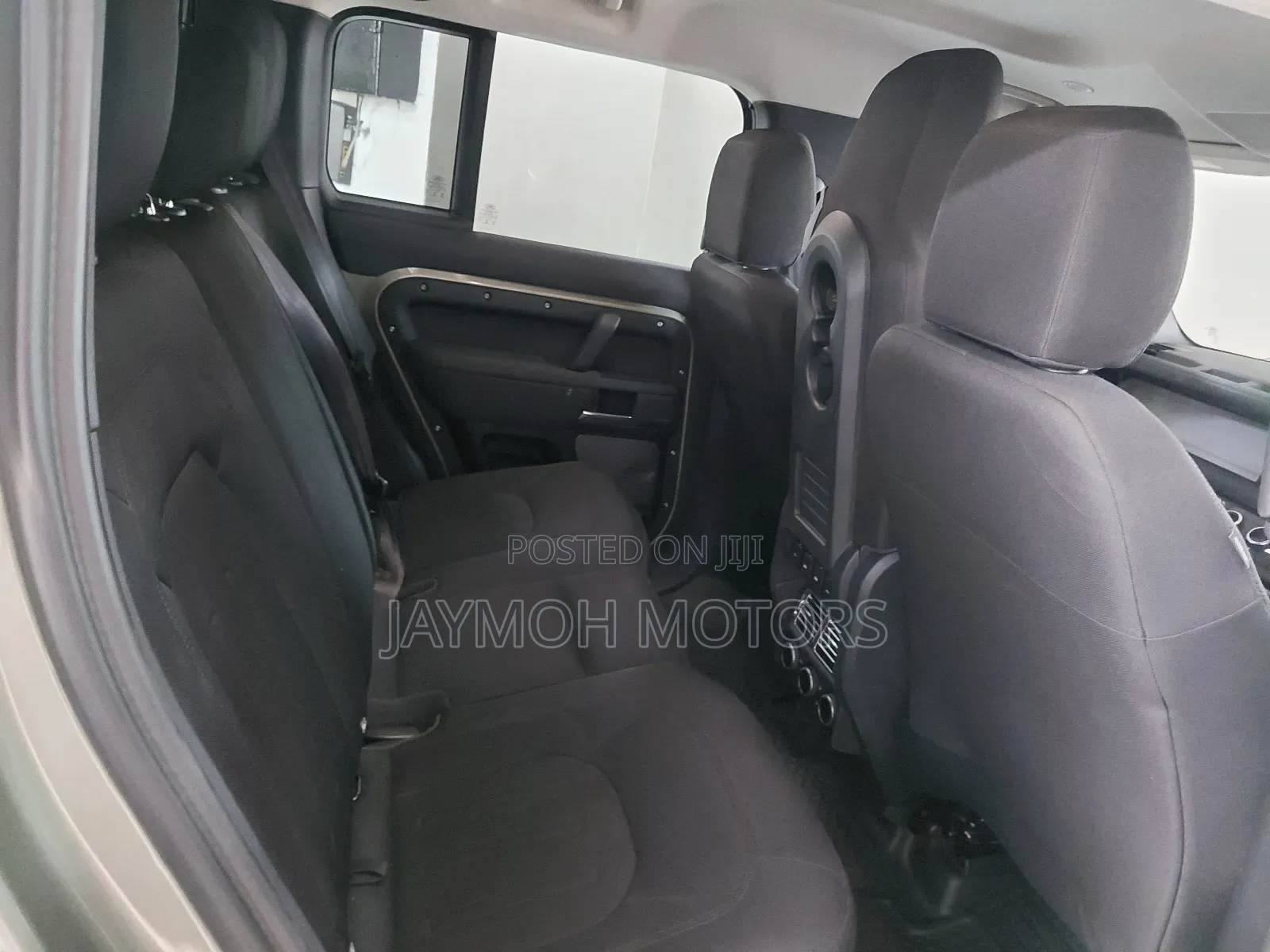 Land Rover Defender 2021 Green