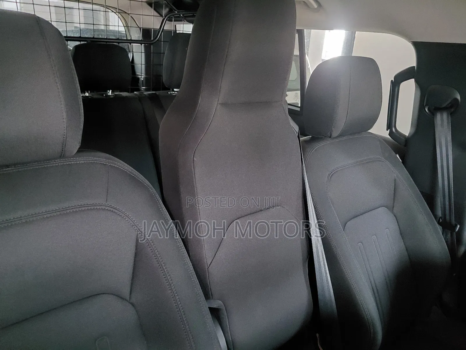 Land Rover Defender 2021 Green