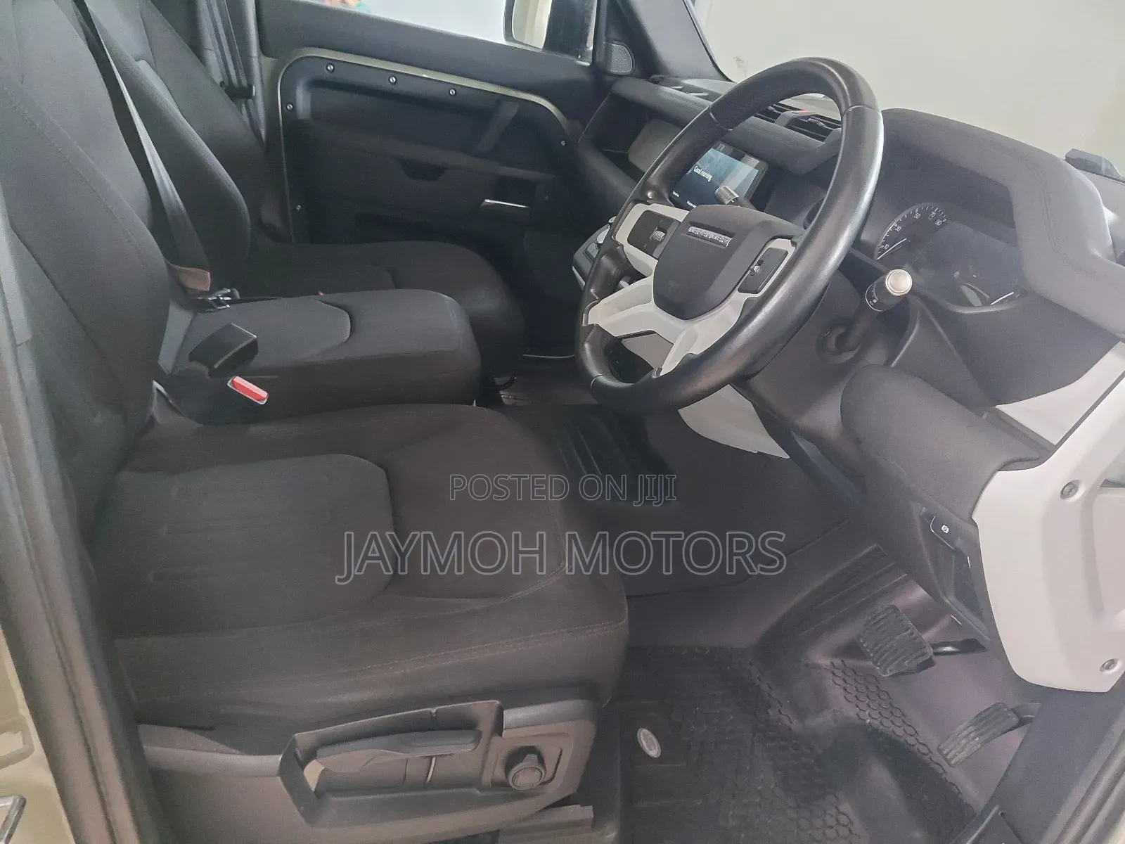 Land Rover Defender 2021 Green
