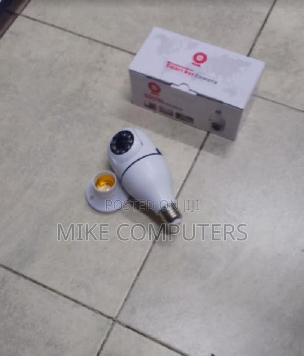 Bulb PTZ Camera Smart Wifi Security Camera With Night Vision - main view