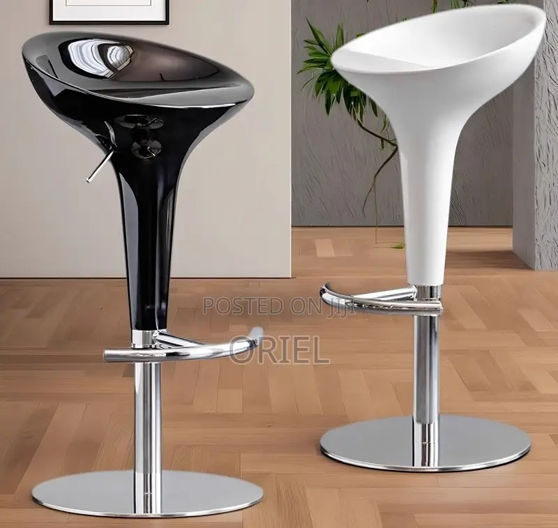 Barstool : Modern Chromebase Barstool