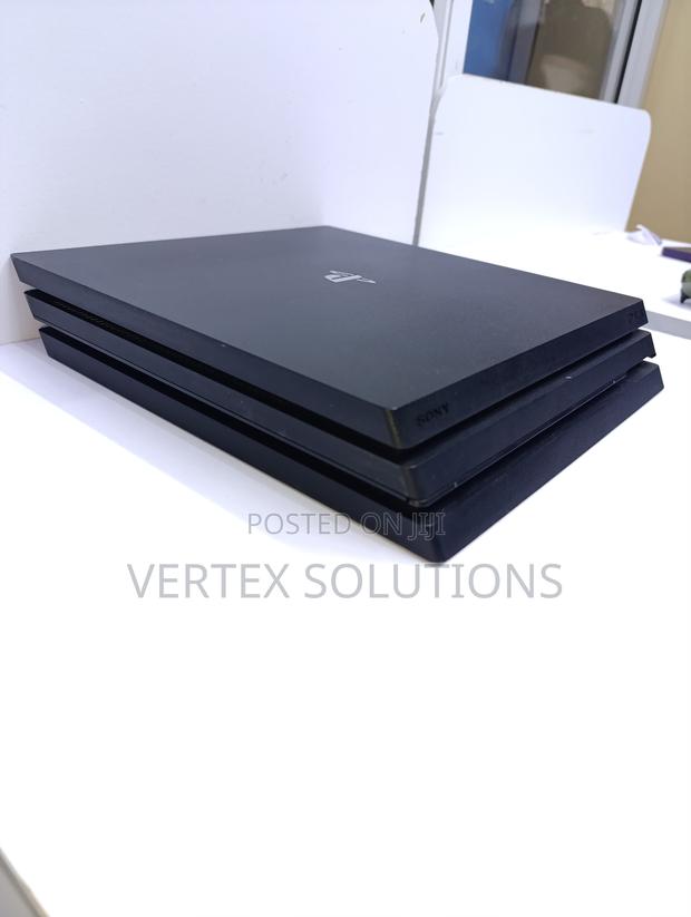 Ps 4 Pro Chipped - main view