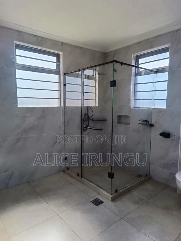 4bdrm Mansion in Membley Estate for sale - thumbnail 7