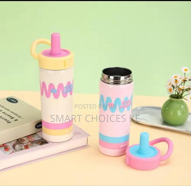 Portable Stainless Steel Thermo Flask - thumbnail 4