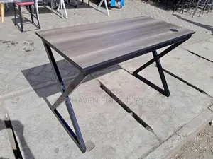 Computer Desk Nairobi – Affordable Office Table