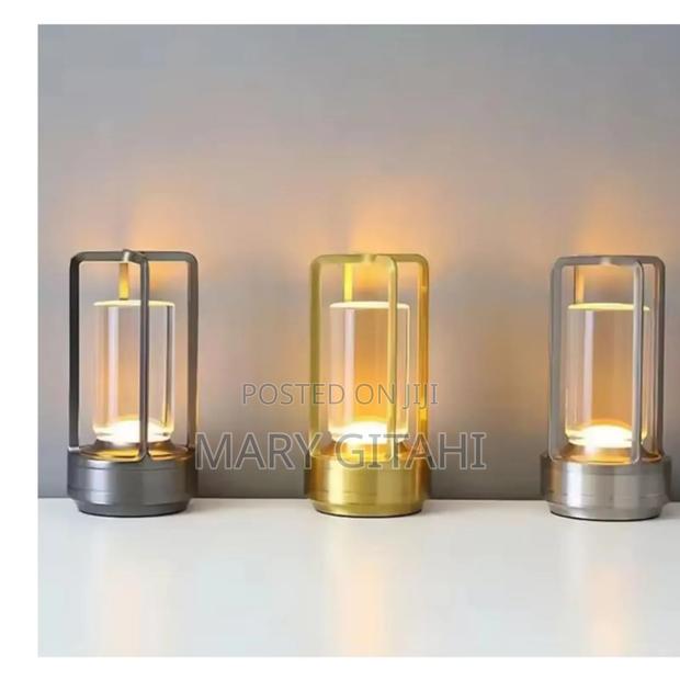 Stemless Dimmable Table Lamp - main view