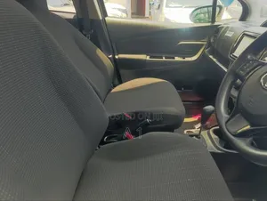 Toyota Vitz 2019 Gray