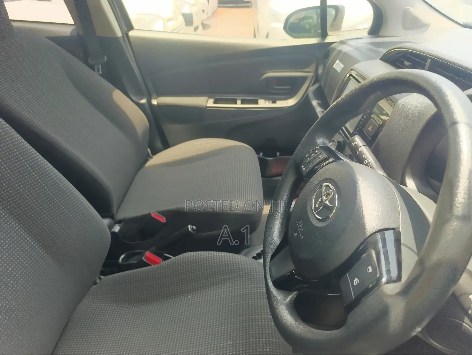 Toyota Vitz 2019 Gray