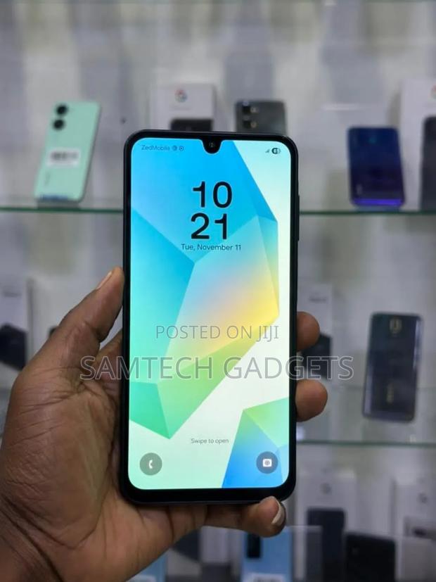 Samsung Galaxy A16 128 GB Blue - thumbnail 3