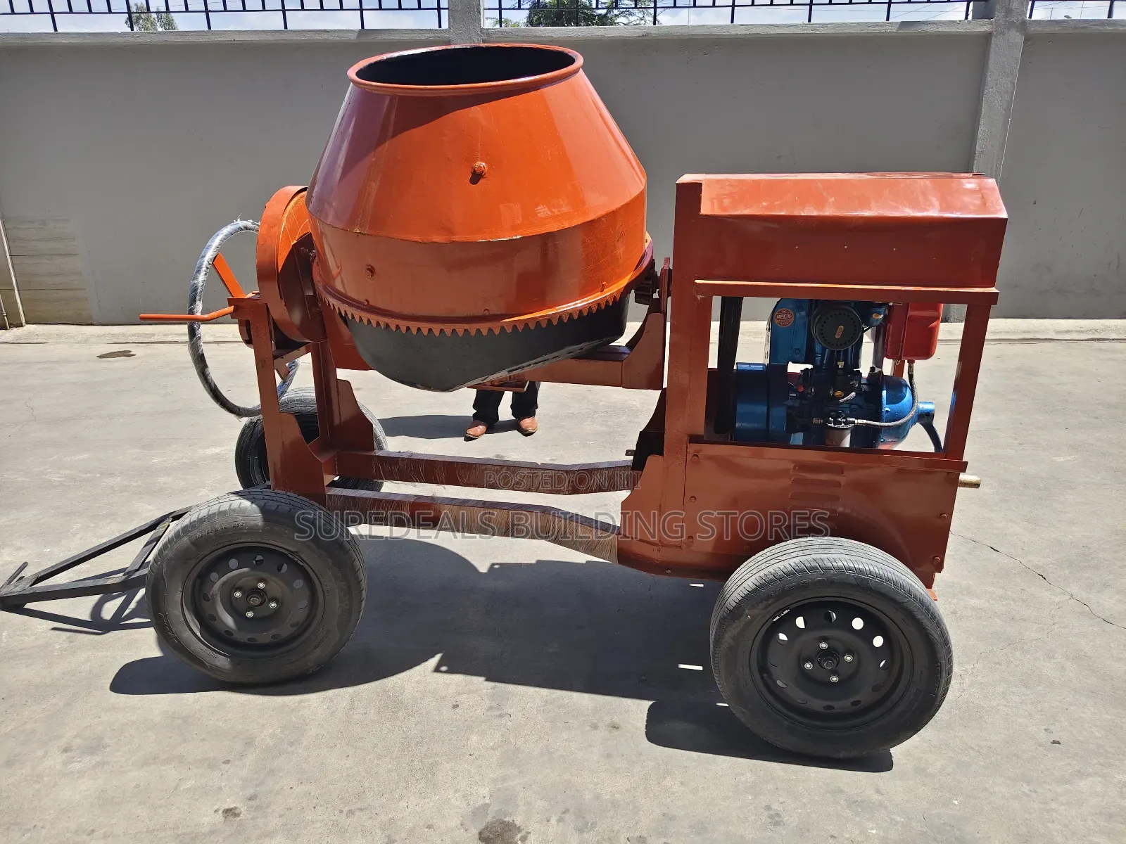 Diesel-powered Concrete Mixer,500 Ltrs Drum Capacity
