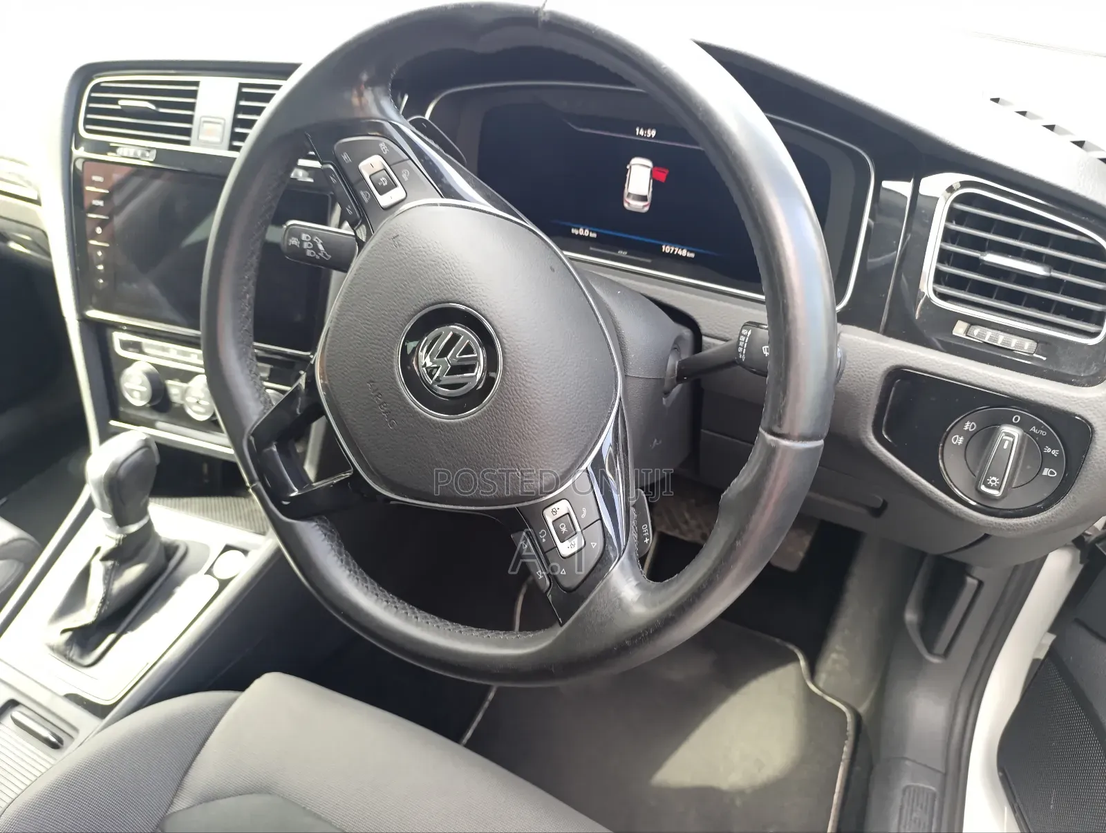 Volkswagen Golf 2019 White