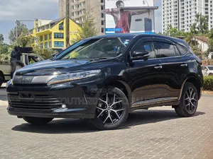 Toyota Harrier 2.0 2019 Matt Black