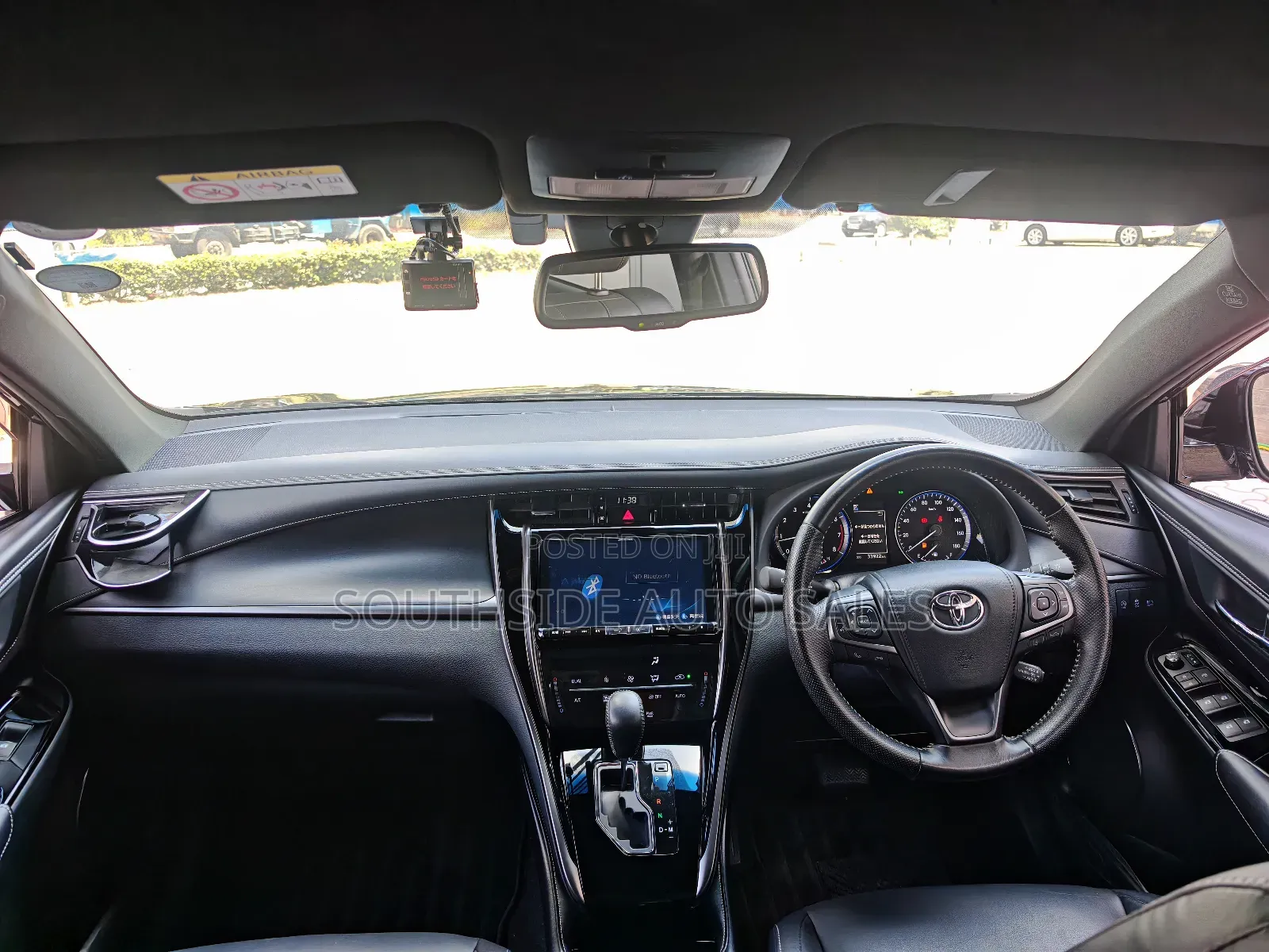 Toyota Harrier 2.0 2019 Matt Black
