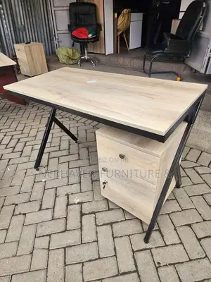 Computer Table With Storage – Office Desk