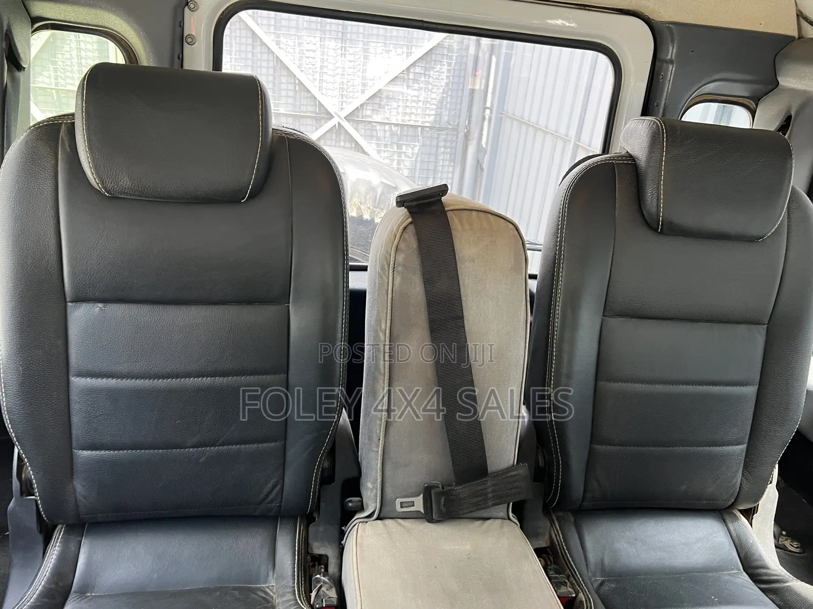 Land Rover Defender 2014 White