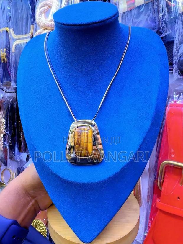 Long Chains - thumbnail 7