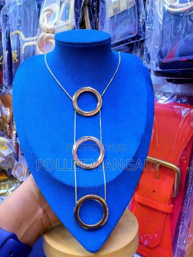 Long Chains - thumbnail 10