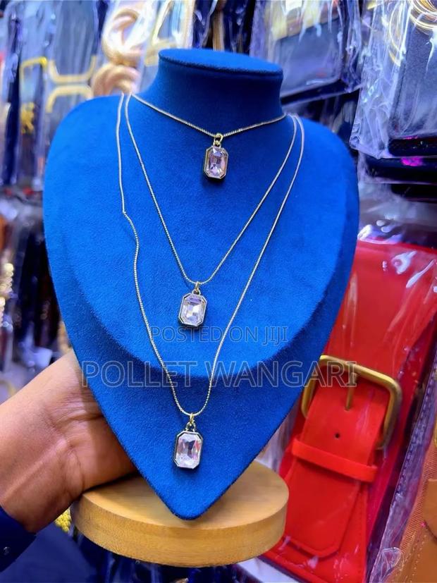 Long Chains - thumbnail 12