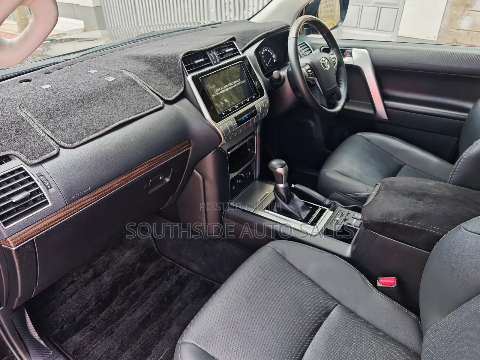 Toyota Land Cruiser Prado 2.7 2019 Matt Black