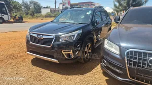 Subaru Forester 2.0XT Premium AWD 2018 Black