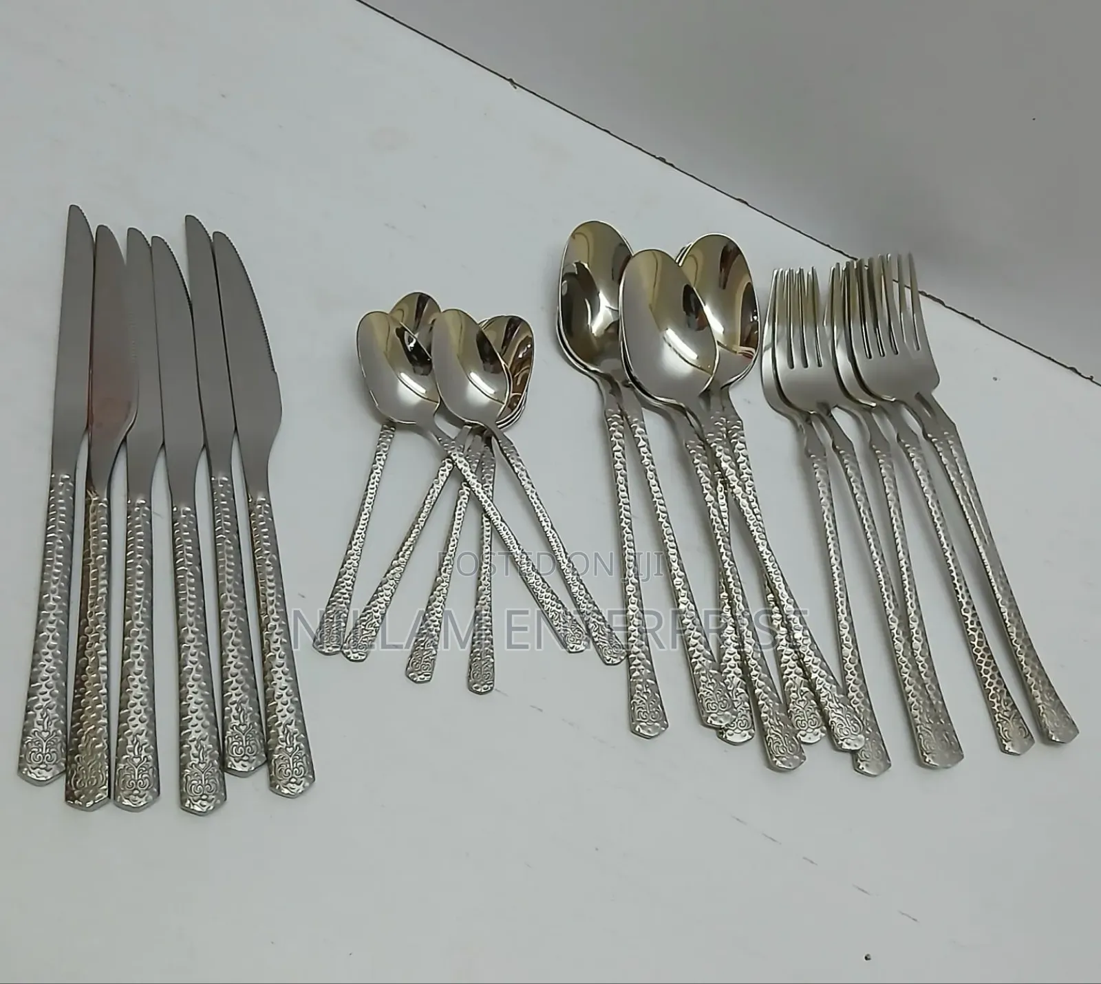 24pcs Luxury Cutlery Set
