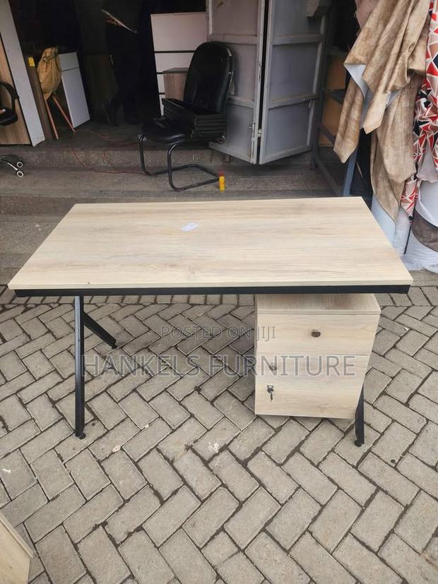 Computer Table With Storage – Office Desk