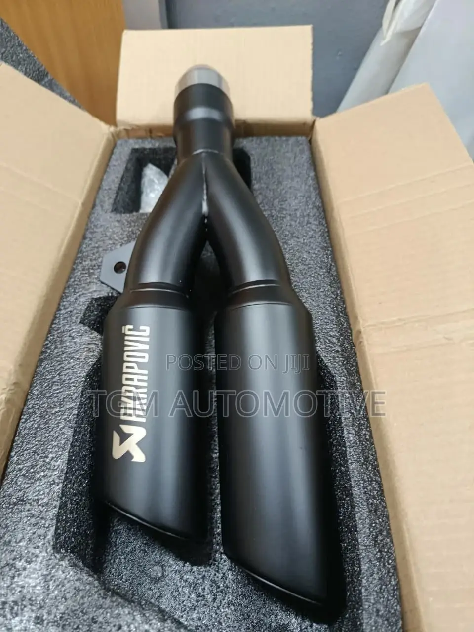 Double Tip Akrapovic Exhaust Muffler - Black (E43)