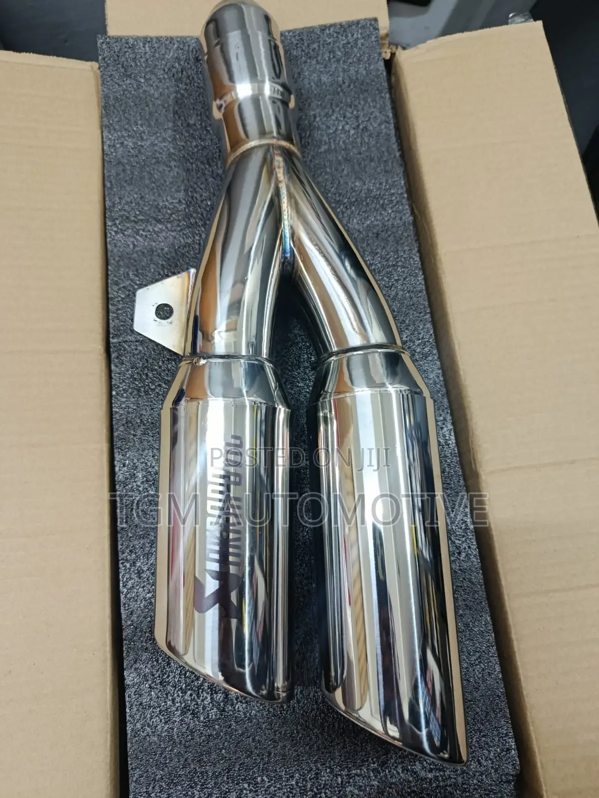 Double Tip Akrapovic Exhaust Muffler - Silver(E43)