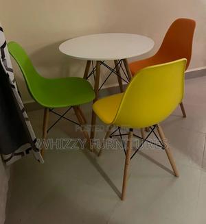 Plastic Eames Dining (3seats ) - main view