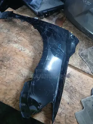 Toyota Corolla Axio/Fielder Nze141 Right Front Wing / Fender