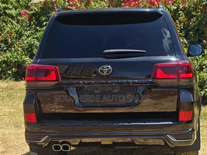 Toyota Land Cruiser 2019 Black