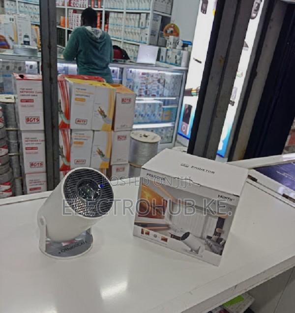 Hy300 Projector For Tv,Laptop ,Phone &Ps - thumbnail 2