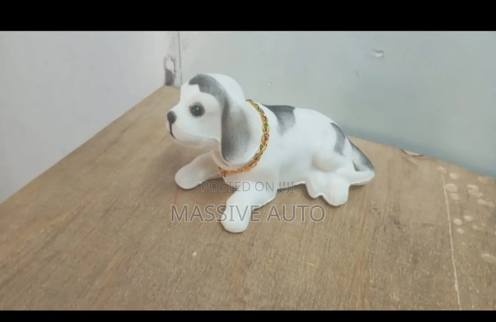 Decorative Item Car Dashboard Shaking Head Dog