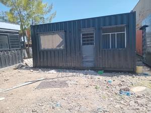 20ft Partitioned Into Bar and Store - main view