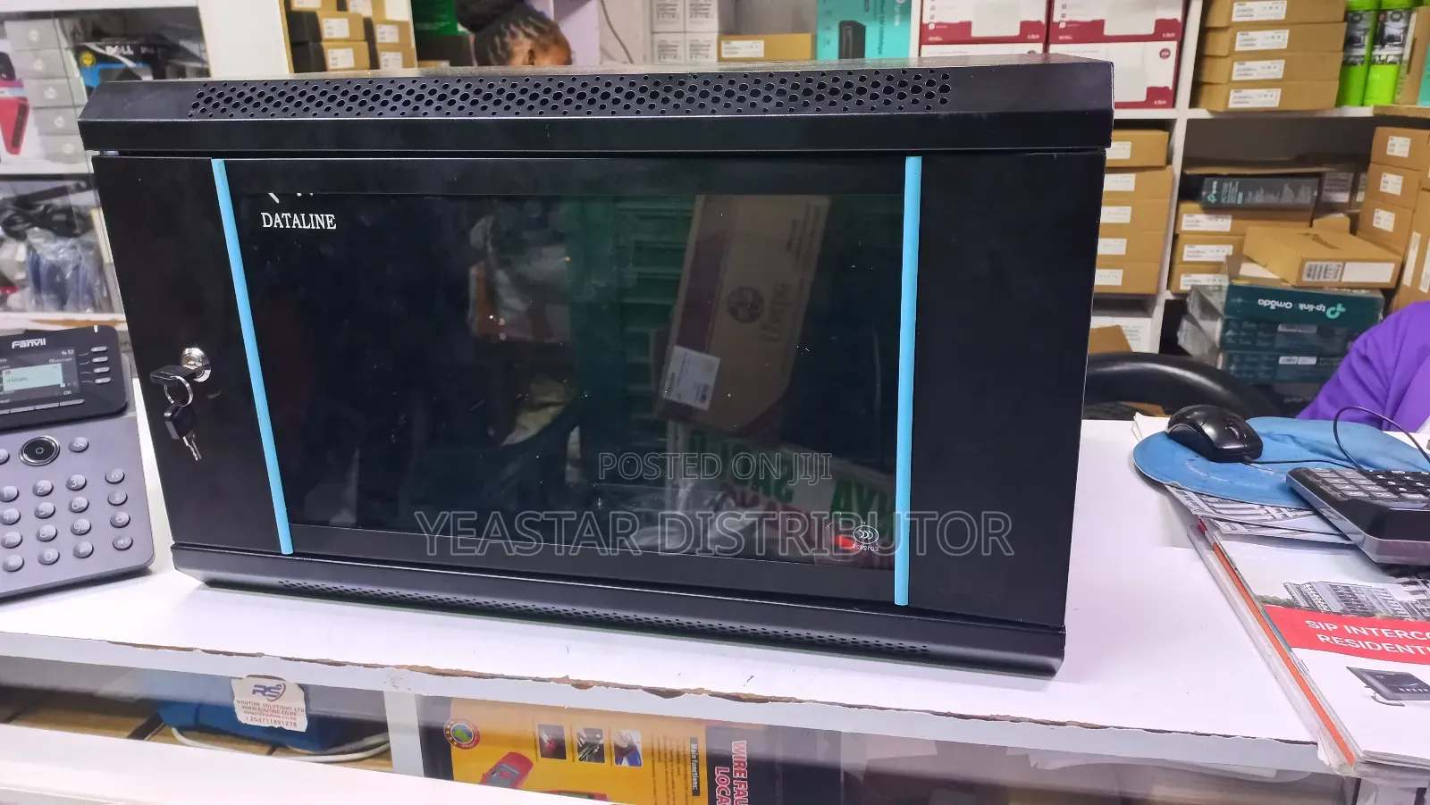 Dataline Cabinet Rack 6u 600*450