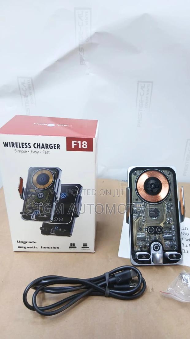Wireless Charger + Phone Mount in One Unit - main view
