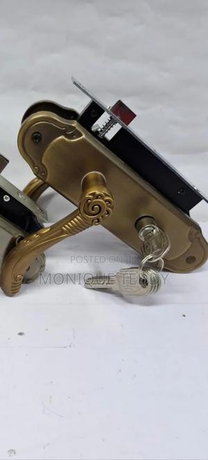 Mahogany Door Locks - thumbnail 2