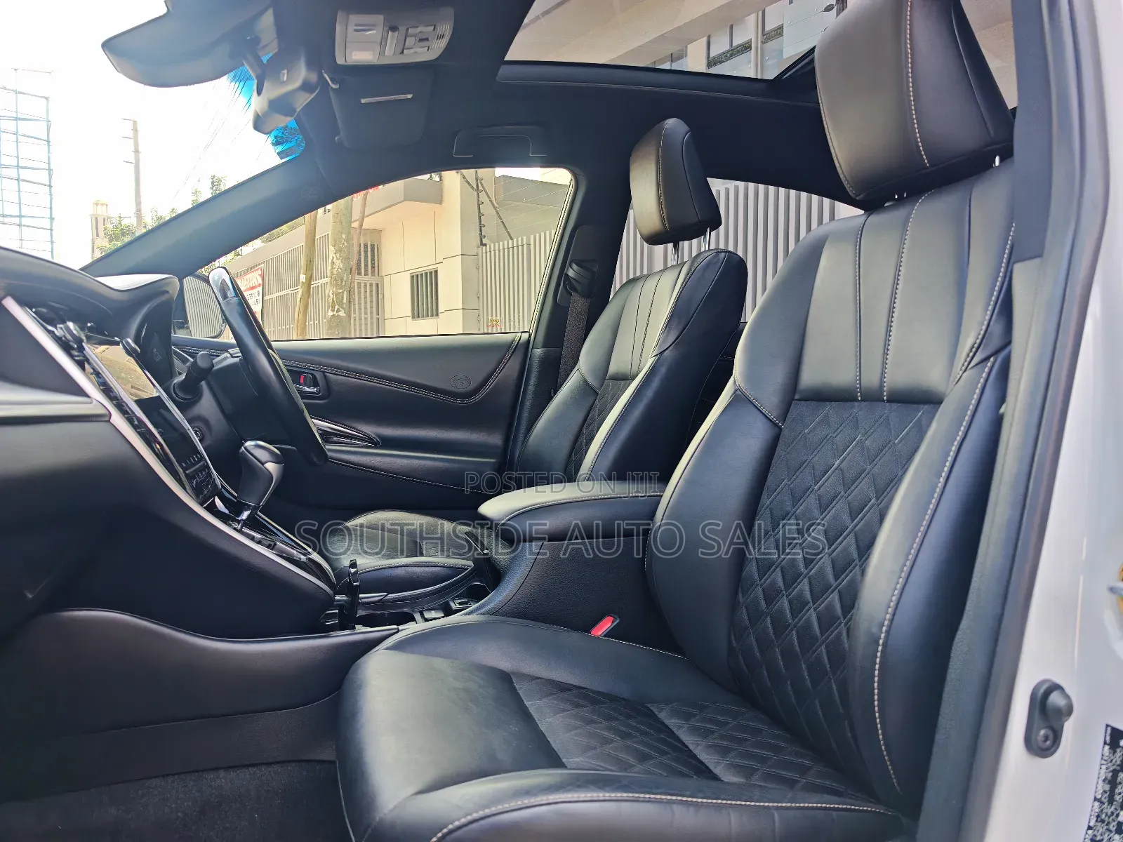 Toyota Harrier 2019 White
