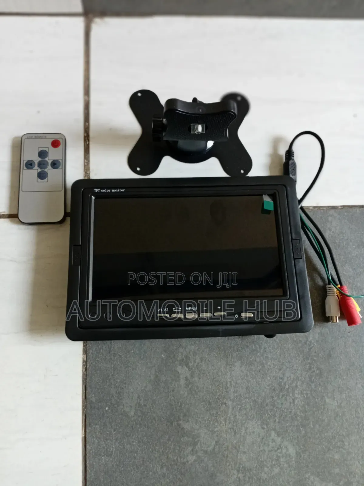 “7” TFT Car Dashboard Monitor – Touchscreen Display for All Vehicles