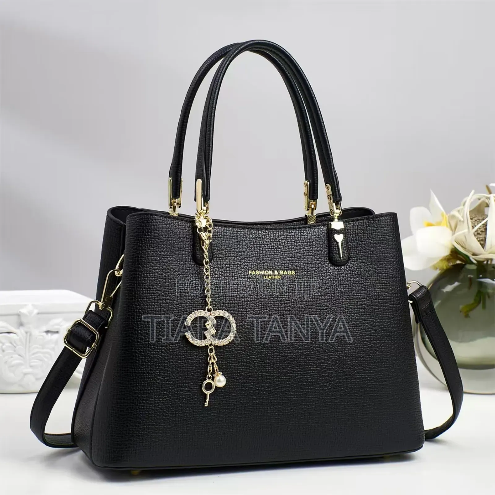 Offer on Quality Leather Handbags