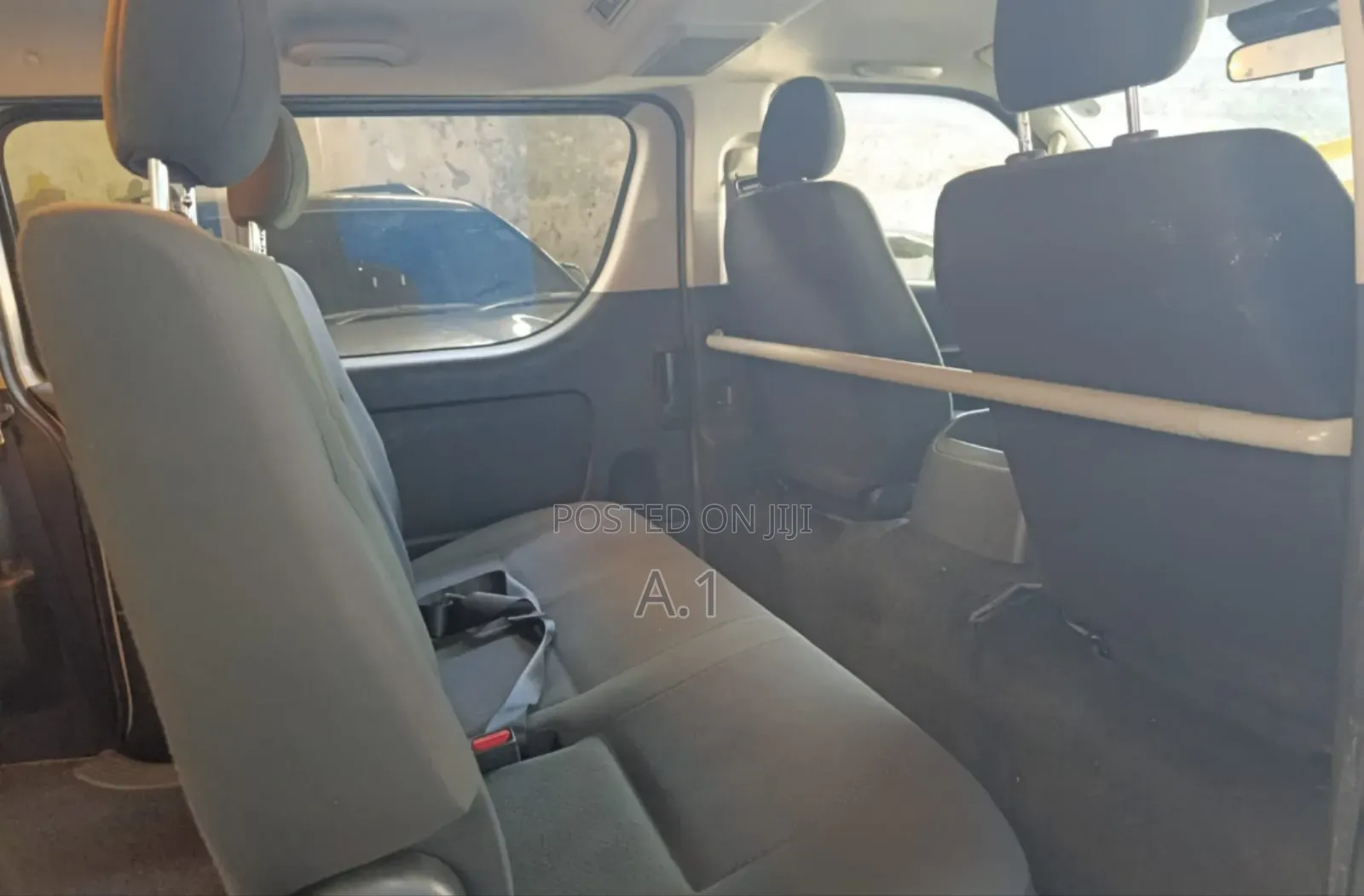 Toyota HiAce 2019 Silver